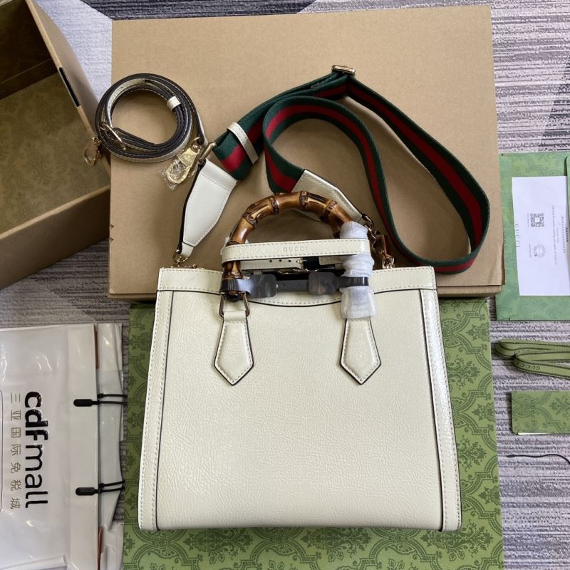 Gvc*1 tote bags